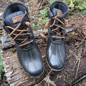 Sperry Women's Black Boots - Size 8